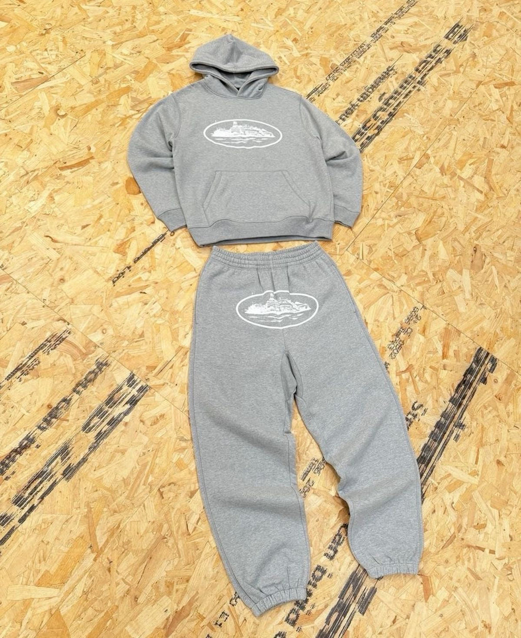 Corteiz Alcatraz Tracksuit "Grey"